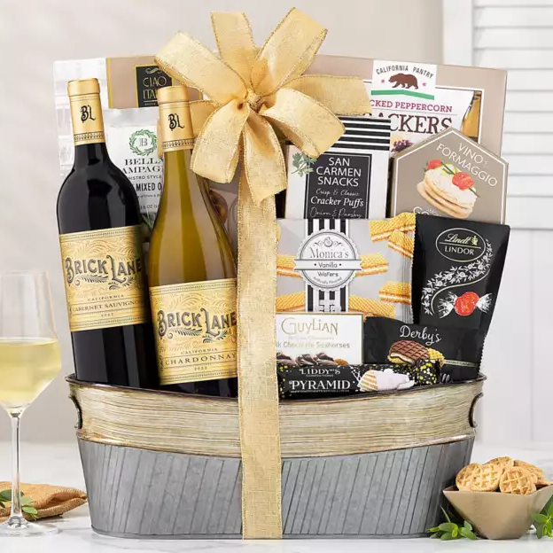 Brick Lane California Duet: Gourmet Red & White Wine Gift Basket